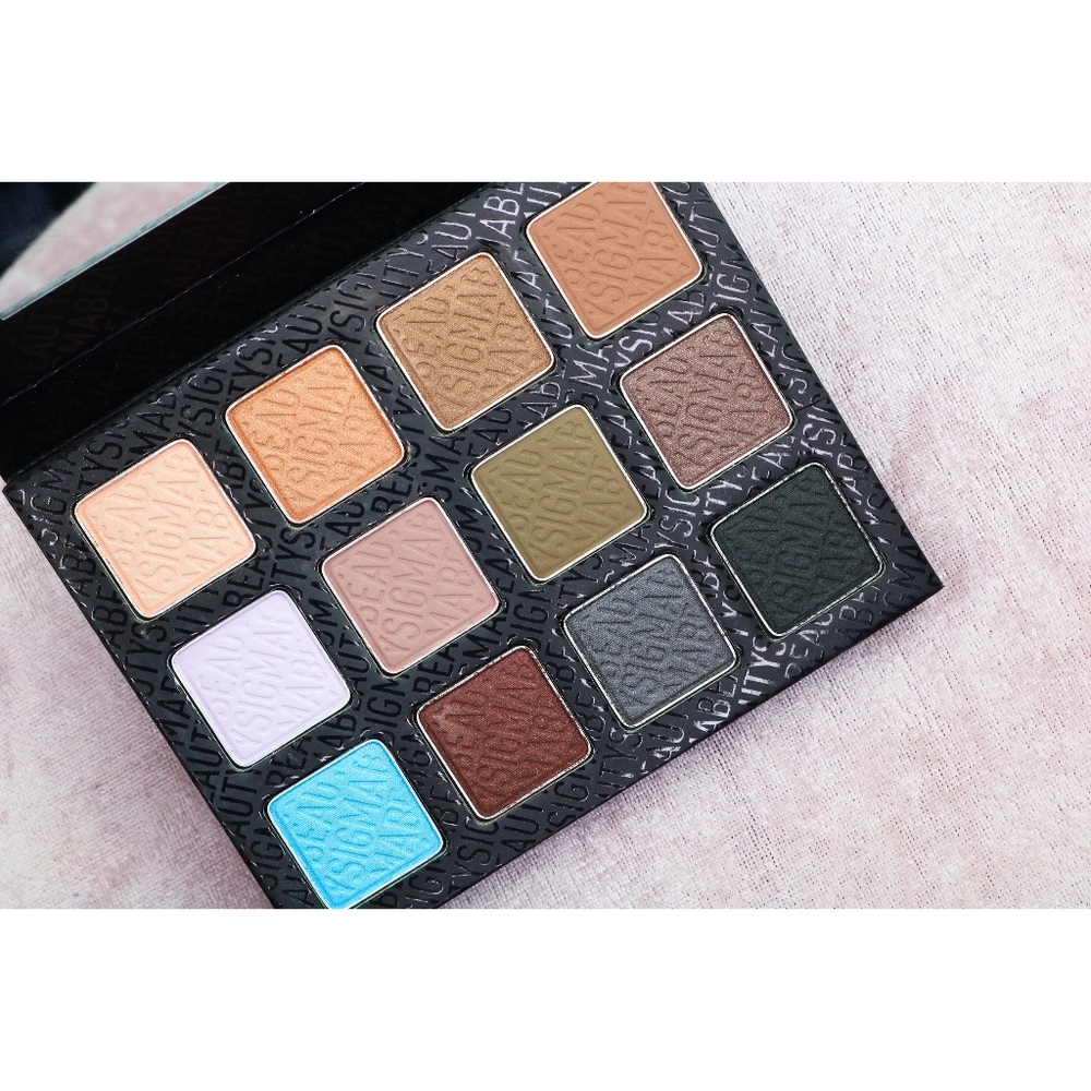 Sigma Beauty Smoke Screen Palette